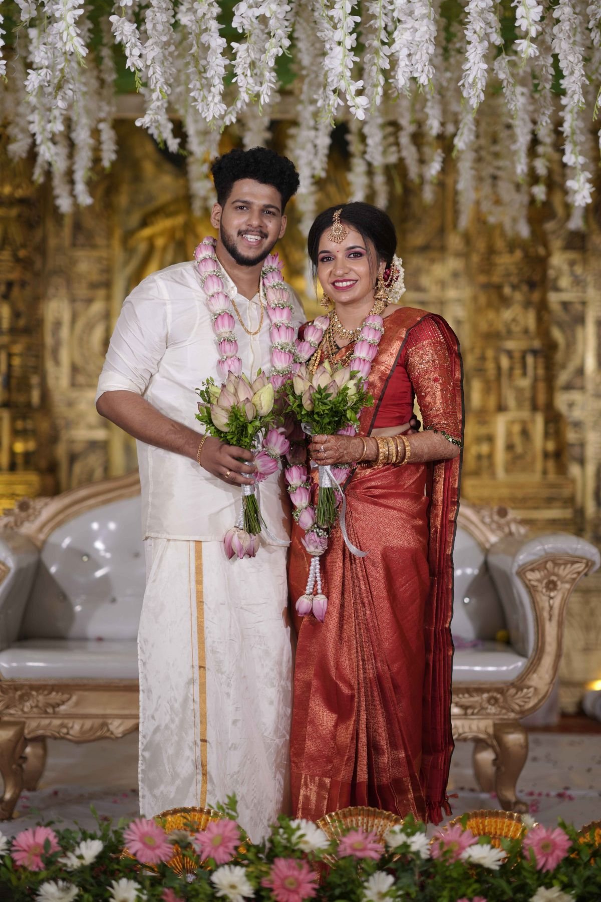 Witness The Harmony Of Customs And Love In Our Hindu Wedding.