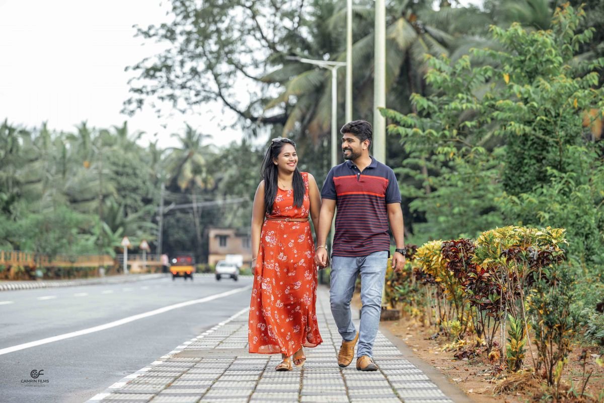 Bride And Groom Pre Wedding Shoot
