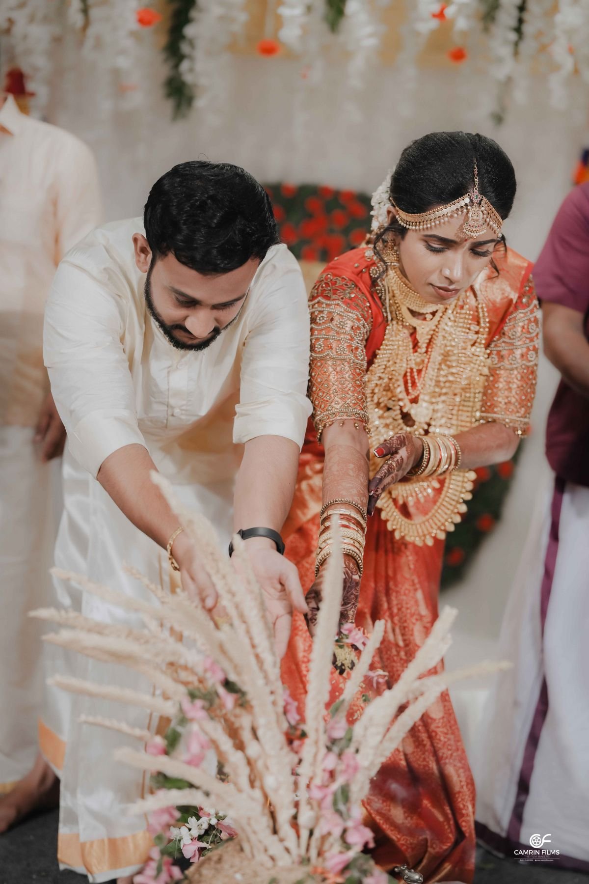 Embrace The Essence Of Hindu Customs In A Blissful Wedding Affair.